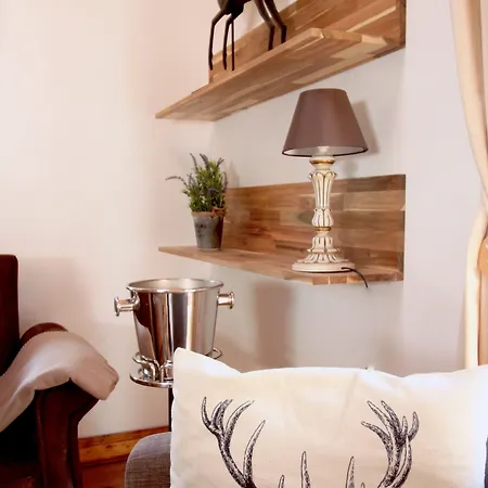 Belle Kitz By Belle Apartman *