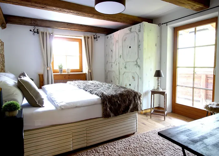 Belle Kitz By Belle *