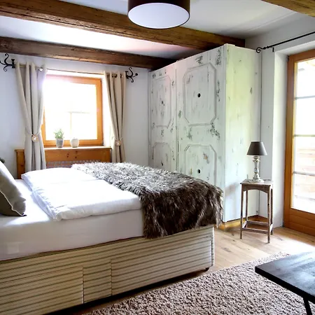 Belle Kitz By Belle *