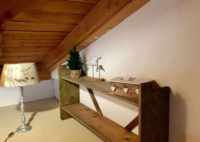 Belle Kitz By Belle Kitzbühel